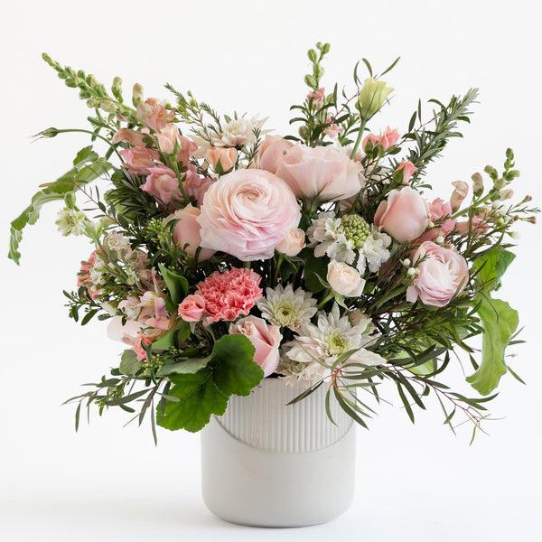 Seasonal Flowers: Full Arrangement